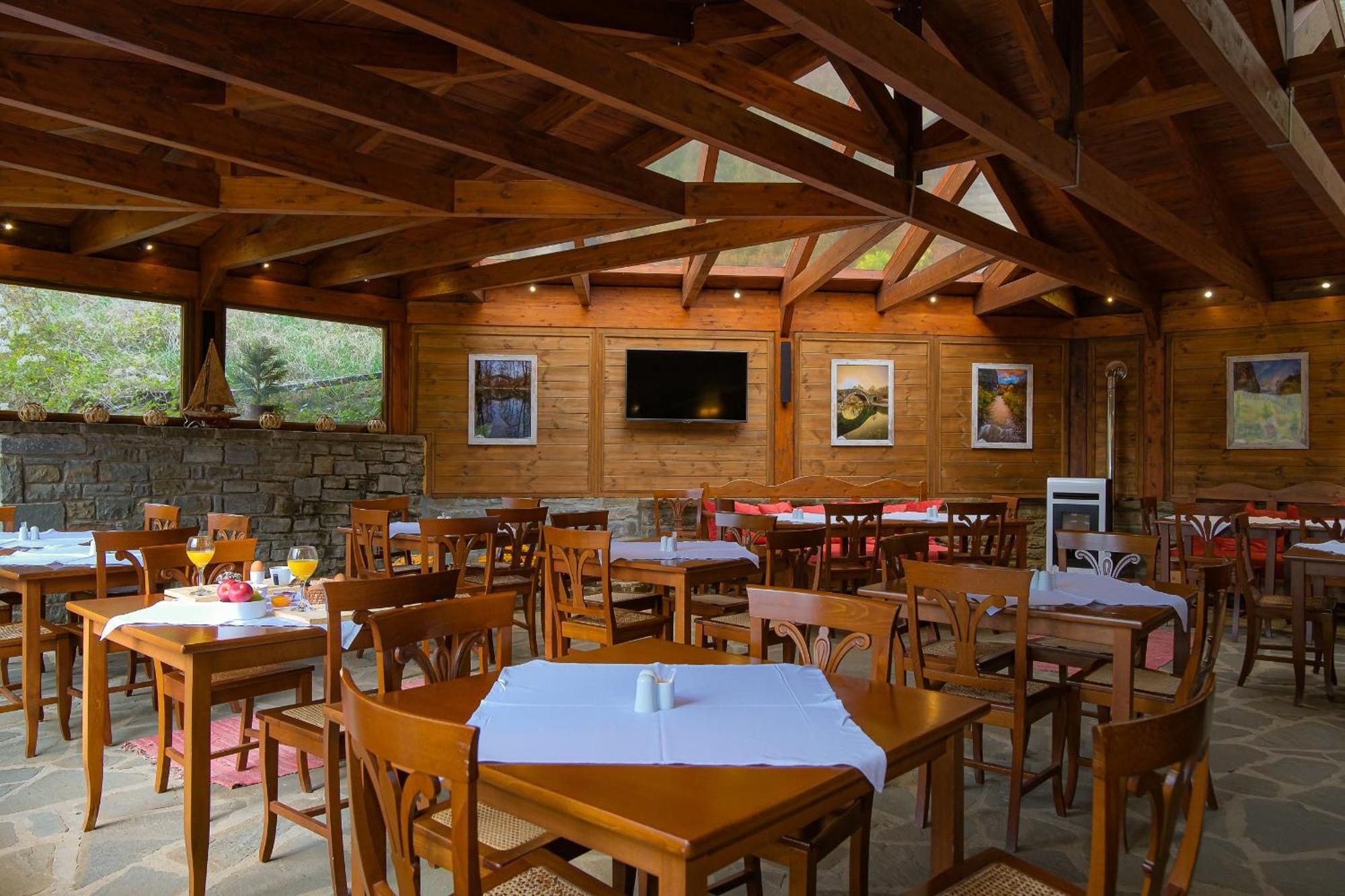 Kipi Mountain Resort Екстер'єр фото